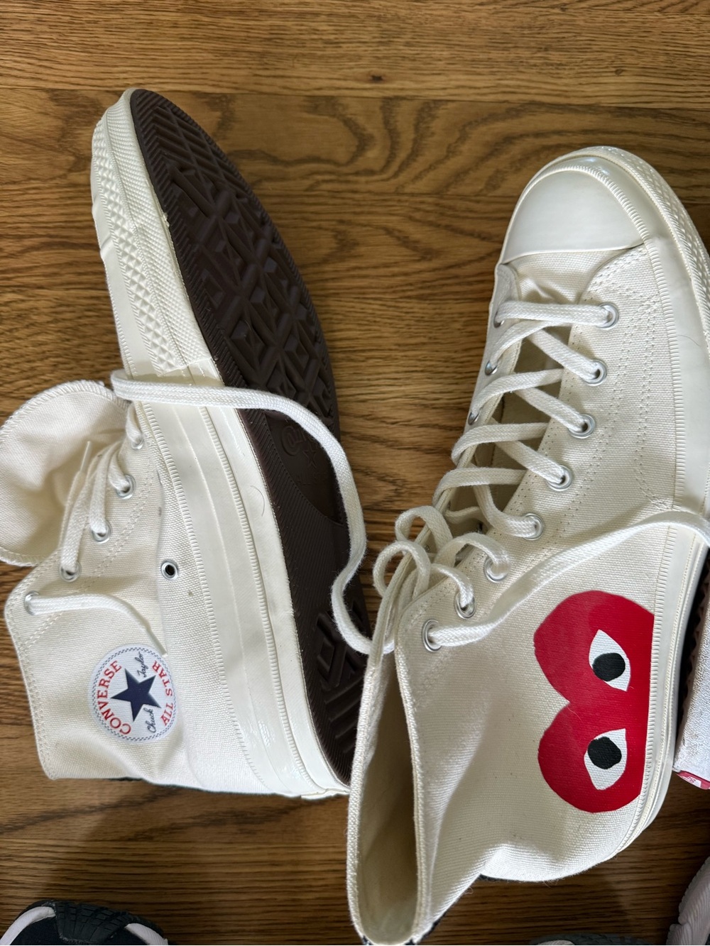 Converse x PLAY White High-Top Sneakers with Red Heart Graphic